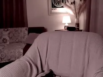 raven_feathers – webcam model profile photo