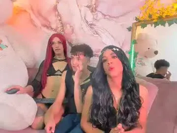 yesonee – webcam model profile photo Image 3