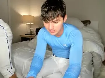 milla_bella – webcam model profile photo Image 3