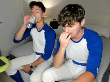 milla_bella – webcam model profile photo Image 5