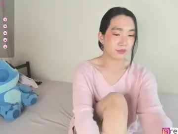 MiaWhitePink_ – webcam model profile photo Image 9