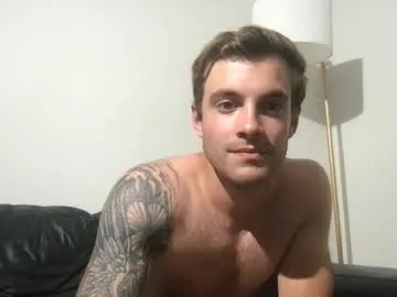 carlosbangsstar – webcam model profile photo Image 9