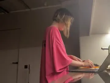 Guadalupe_Lopez – webcam model profile photo Image 15