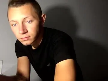 priya_sharma02 – webcam model profile photo Image 3