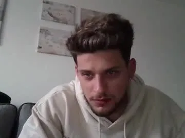 roberto_twink1 Image 2