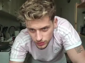 roberto_twink1 Image 4