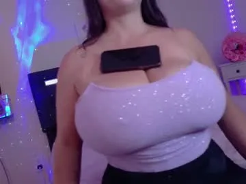 fit_vic – webcam model profile photo Image 7
