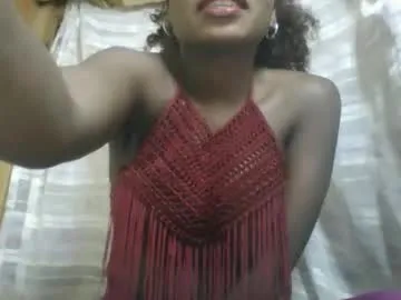 GFndBF – webcam model profile photo Image 4