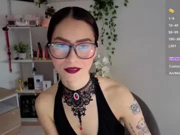 Alirawrz – webcam model profile photo Image 15