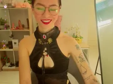 Alirawrz – webcam model profile photo Image 7