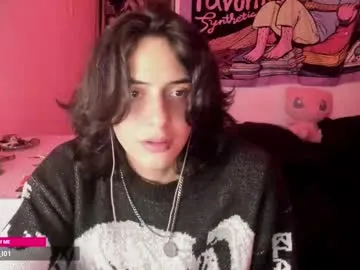 Nicoleevien – webcam model profile photo Image 12