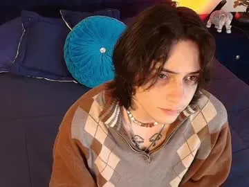 Nicoleevien – webcam model profile photo Image 3