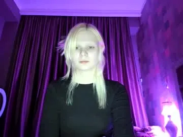 honeysgotbuns – webcam model profile photo Image 12