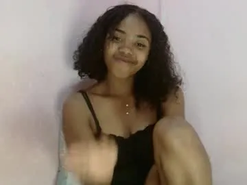 PumaShyXD – webcam model profile photo Image 2