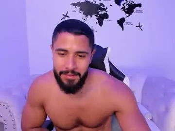 santiago_huntt Image 4