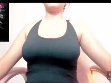 Pinkypupa-Love – webcam model profile photo Image 17