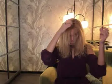 Pauliny23sex – webcam model profile photo Image 4