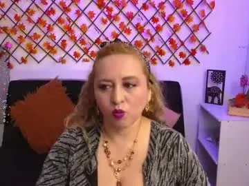 RosieCheeks_ – webcam model profile photo Image 9