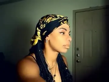 AllaTousNew – webcam model profile photo Image 7