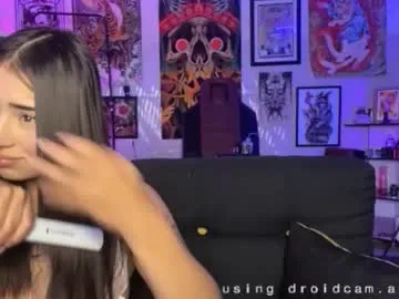 mia_hank – webcam model profile photo Image 15