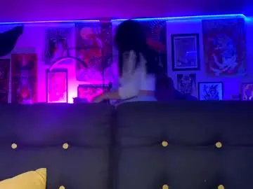 mia_hank – webcam model profile photo Image 6