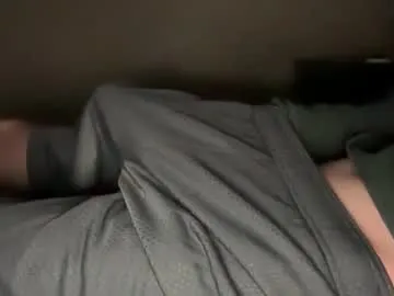 Awesomelusty – webcam model profile photo Image 19