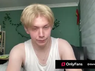 blue-berry07 – webcam model profile photo Image 2