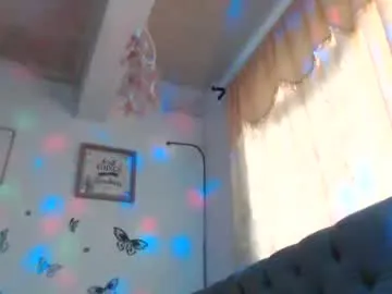 Hornyblond_Bella – webcam model profile photo Image 14