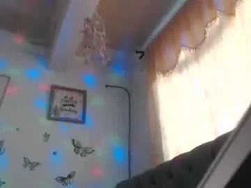 Hornyblond_Bella – webcam model profile photo Image 9