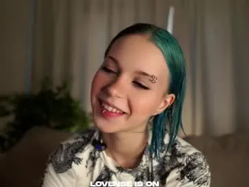 Wild_Wonders – webcam model profile photo Image 8