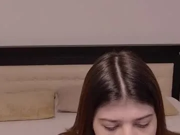 sierra_halle Image 3