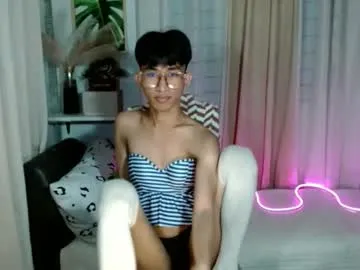 funny_to_see_you_here – webcam model profile photo Image 12