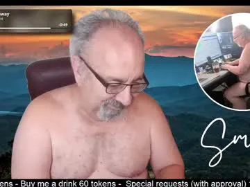 strip4faith – webcam model profile photo Image 3