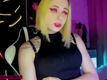 AnikaBest – webcam model profile photo Image 17