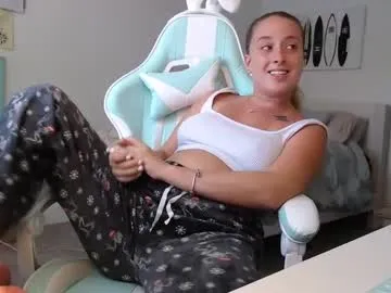 sneakysadie Image 8