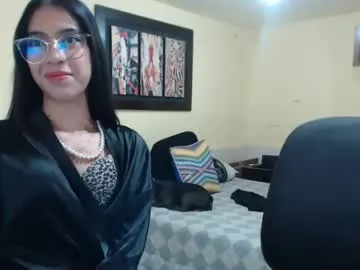 LetsFunKARINA – webcam model profile photo Image 4