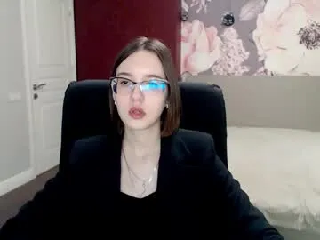 sofiamooris – webcam model profile photo