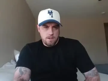 double_magic_ – webcam model profile photo Image 13