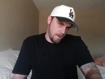 double_magic_ – webcam model profile photo Image 9