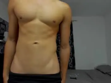 PumaShyXD – webcam model profile photo Image 10