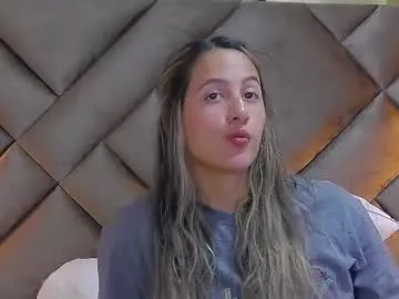 sweetsirenn – webcam model profile photo Image 8