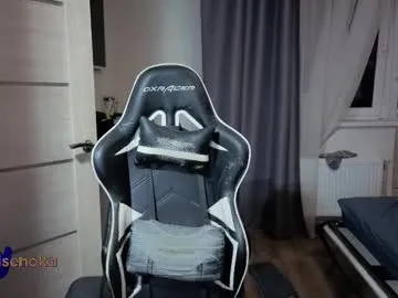 AllaTousNew – webcam model profile photo Image 12