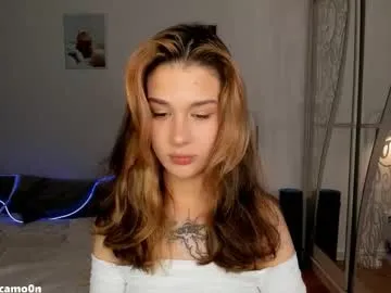 elliebellyy – webcam model profile photo Image 12