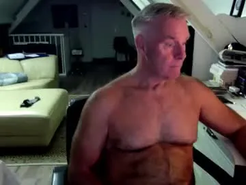 lilmisscutie – webcam model profile photo Image 8