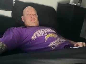 RollDolls – webcam model profile photo Image 16