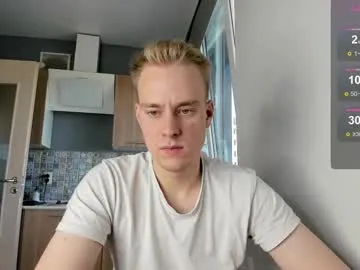 Almmaxxxx – webcam model profile photo Image 4