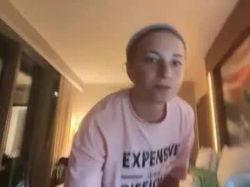 mbcaanna – webcam model profile photo Image 10