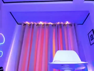 Anaya77 – webcam model profile photo Image 6