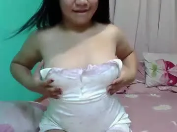 Yua_nyan_cute – webcam model profile photo Image 3