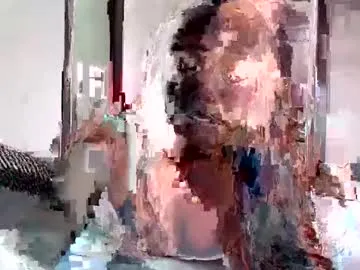 Tinababay – webcam model profile photo Image 5